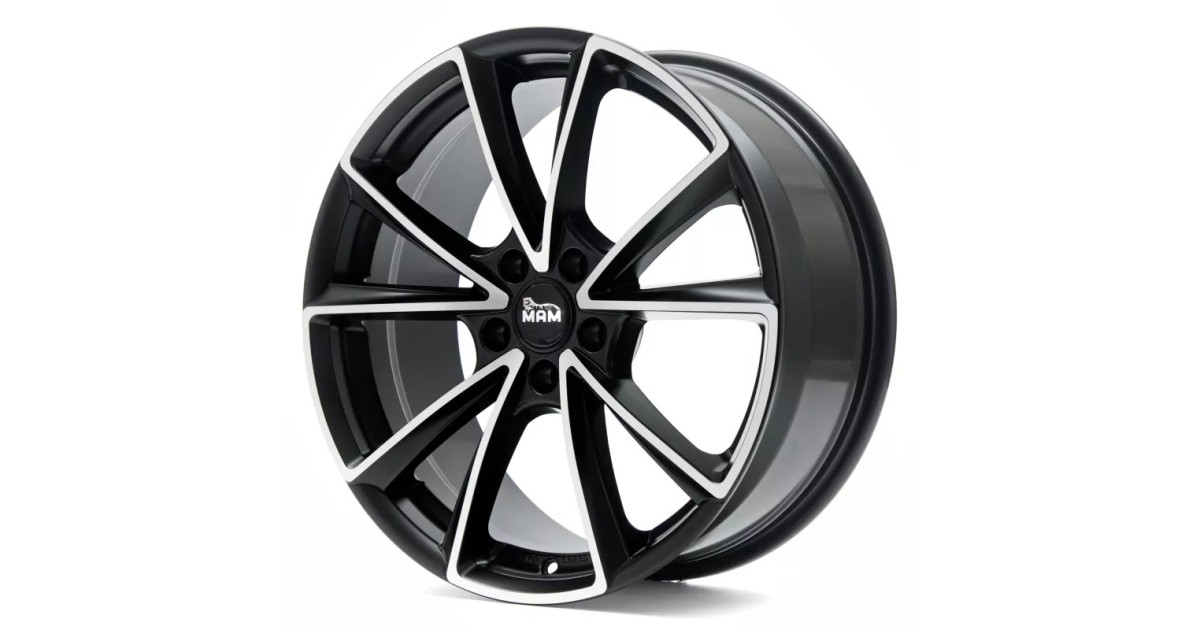 MAM A5 MATT BLACK FRONT POLISH 8x19 5/112 ET30 Alésage 66,6