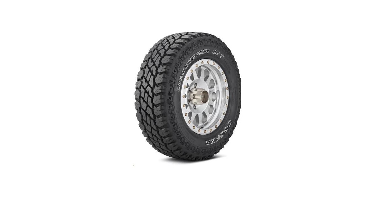 Pneu COOPER DISCOVERER ST MAXX P.O.R OWL 265/70/17 121 Q