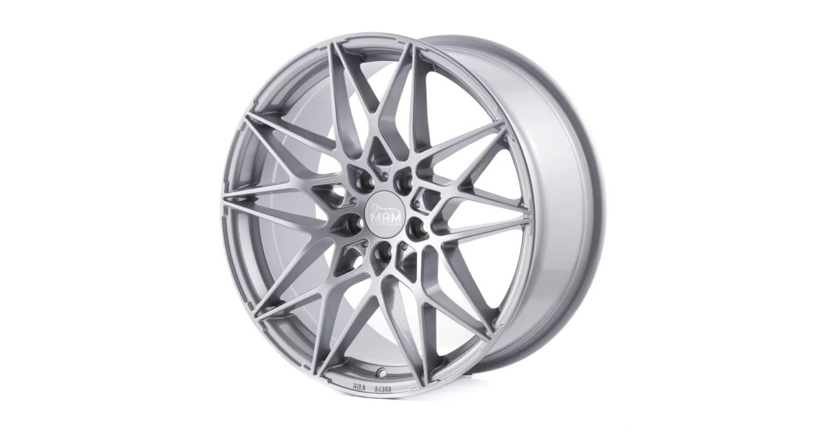 MAM B2N SILVER PAINTED 8,5x19 5/120 ET35 Alésage 72,6