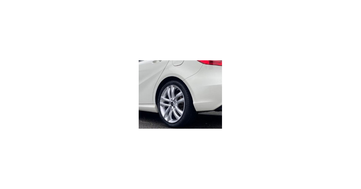 Jante Alu OXXO BRAVE (OX16) SILVER 7,5x17 5x112 ET30 , Alésage 66.6