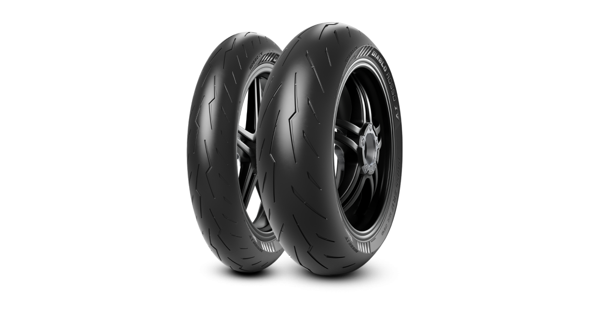 Pneu moto,  Pirelli Diablo ROSSO IV Rear 240/ 45 ZR17 (82W) TL