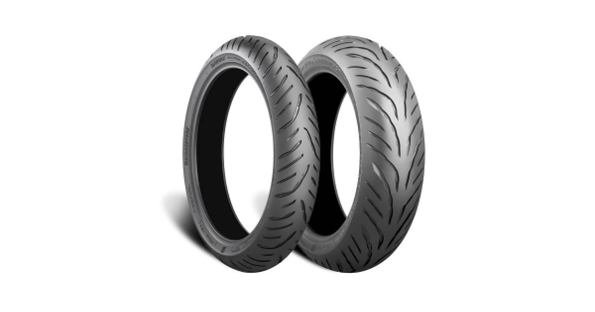BRIDGESTONE Battlax Sport Touring T32 Front 110/ 80 ZR19 59V