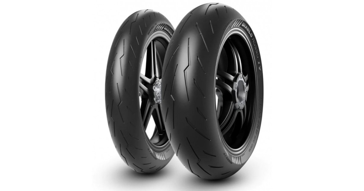 PIRELLI DIABLO ROSSO IV CORSA Rear 150/ 60 ZR17 66W