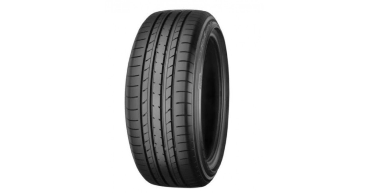 YOKOHAMA 225/55 R18 98H BluEarth E70