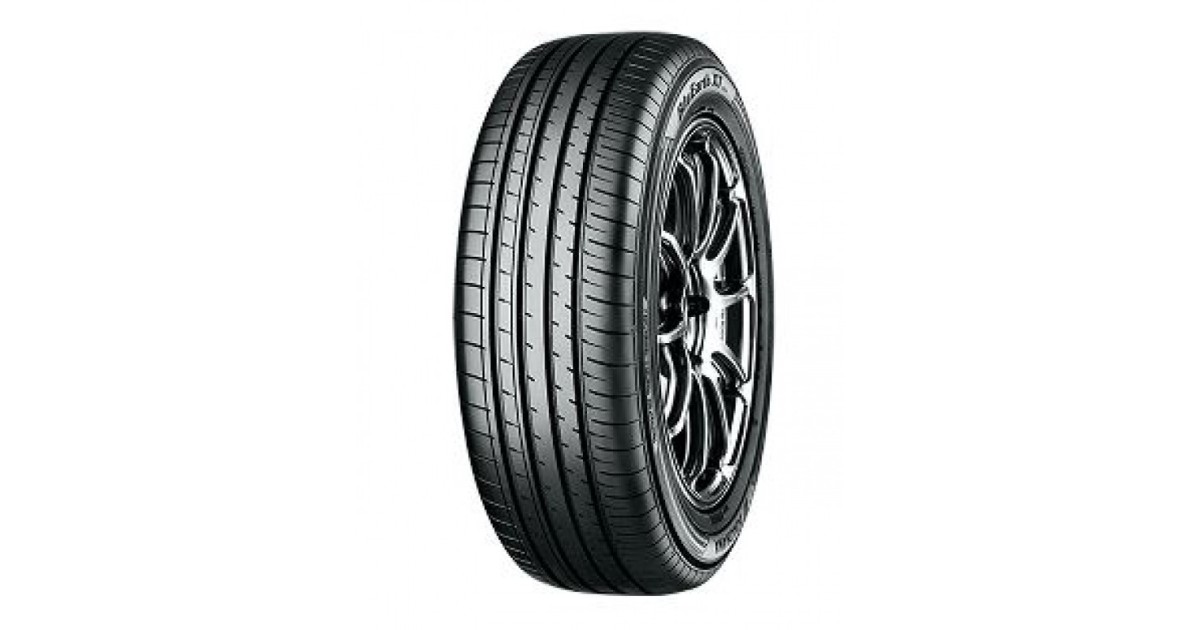 YOKOHAMA 235/60 R18 103H BluEarth-XT AE61