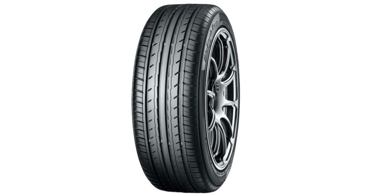 YOKOHAMA 215/45 R18 89W ADVAN A10