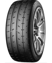YOKOHAMA ADVAN A052 XL 215/ 45 R17 91W  Semi-Slick