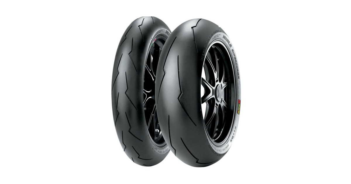 Pneu moto,  Pirelli Diablo Supercorsa SP V2 Front 120/ 70 ZR17 58W TL