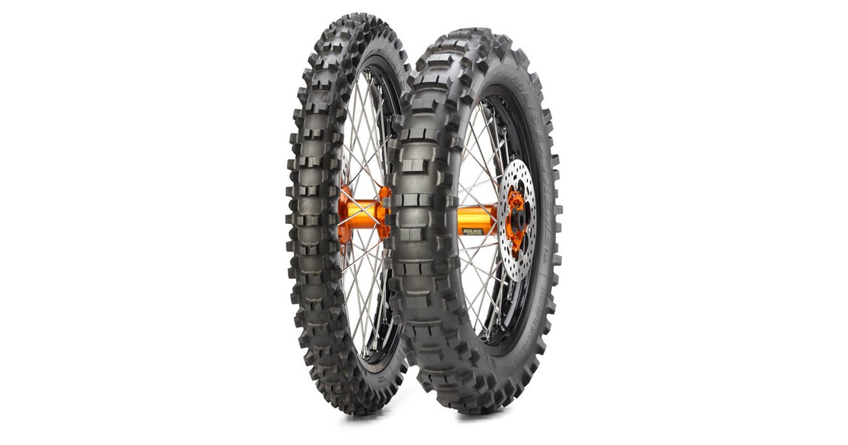 Metzeler MCE 6 DAYS EXTREME Medium Rear  140/ 80-18 70M  TT , M+S