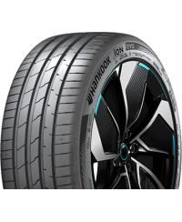 Pneu Hankook iON evo IK01 , 215/ 50 R18 92T