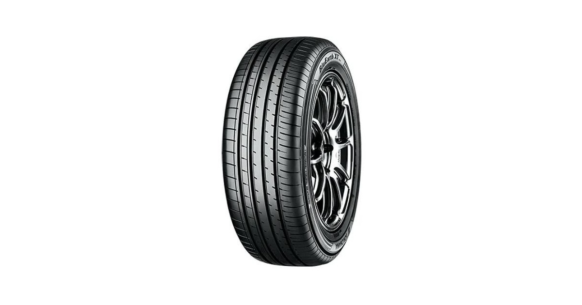Pneu YOKOHAMA BLUEARTH-XT AE61 235/60/18 103 W